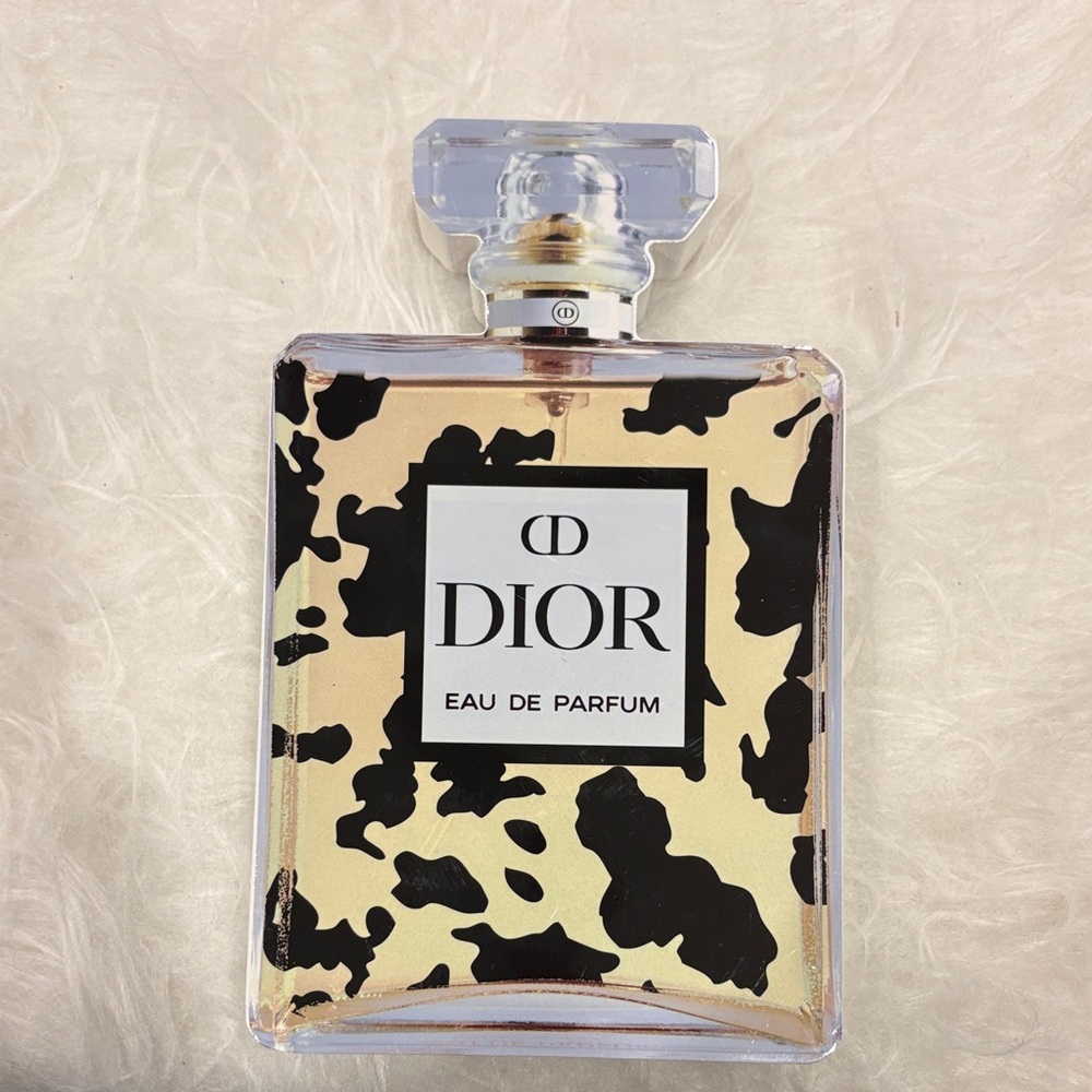 New Wood Home Decor Dior Eau de Parfum with Black and Gold Pattern - Picture 3 of 3